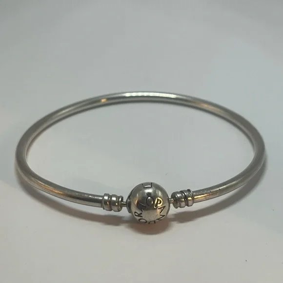 Pandora Bracelet - Picture 2 of 5